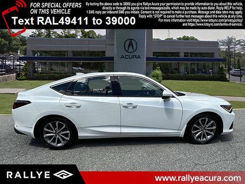 New 2024 Acura Integra image 2