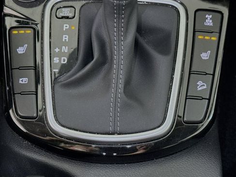 Certified 2024 Kia Seltos EX AWD/4WD image 20