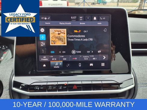 Used 2025 Jeep Compass Latitude w/ Sun & Sound Group image 20