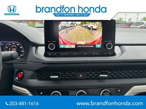 Certified 2025 Honda Accord SE image 20