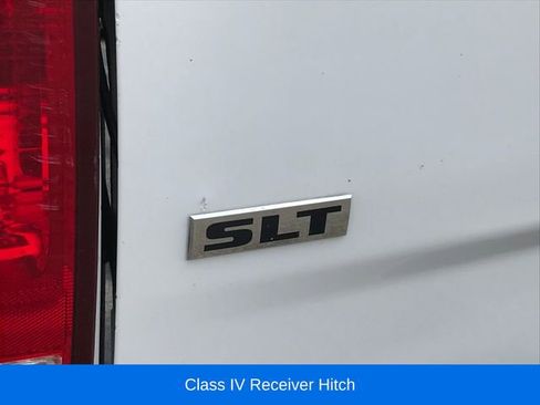 Used 2017 RAM 1500 Classic SLT w/ Luxury Group image 8