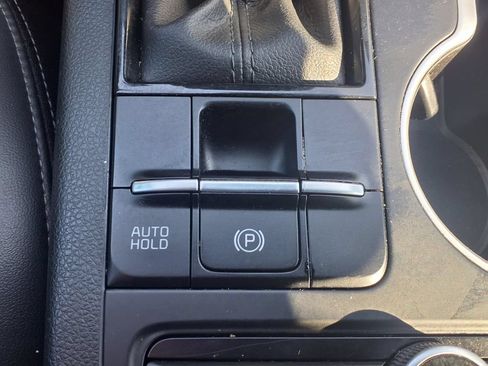 Used 2021 Kia K5 GT-Line w/ GT-Line FWD Premium Package image 7
