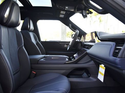 New 2026 INFINITI QX80 4WD w/ Sport Exterior Package image 36