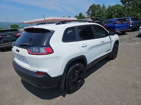 Used 2023 Jeep Cherokee Altitude Lux w/ Lux Elite Package AWD/4WD image 3