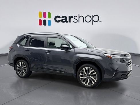 Used 2025 Subaru Forester Touring AWD/4WD image 7