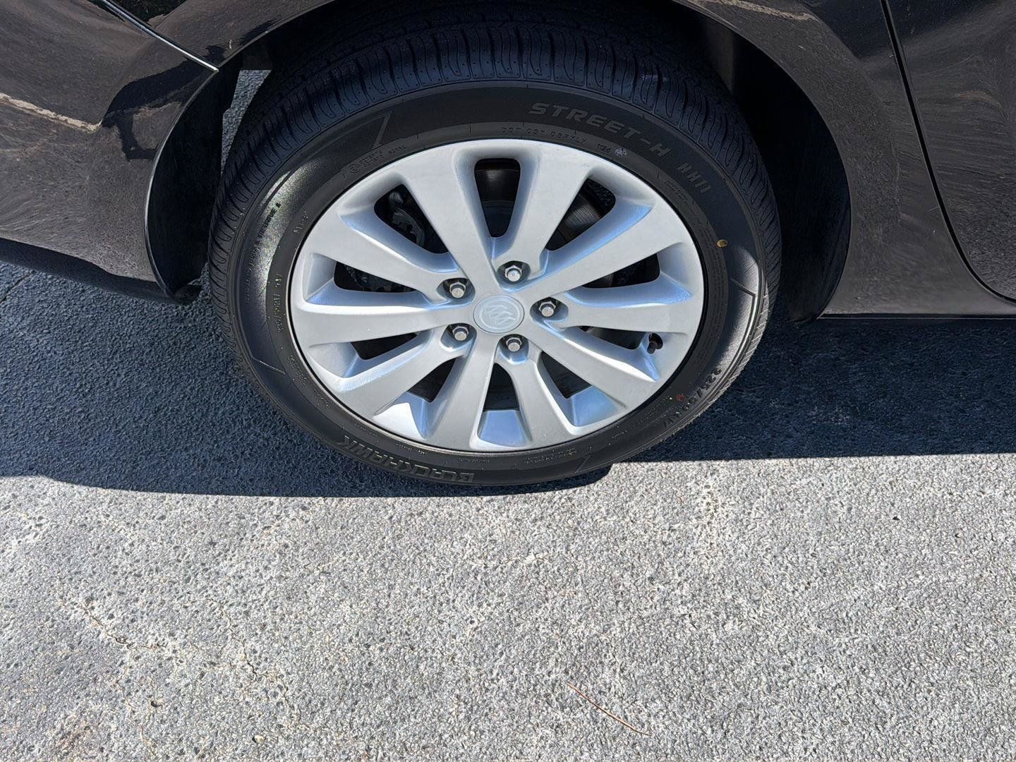 Used 2016 Buick Verano FWD image 36