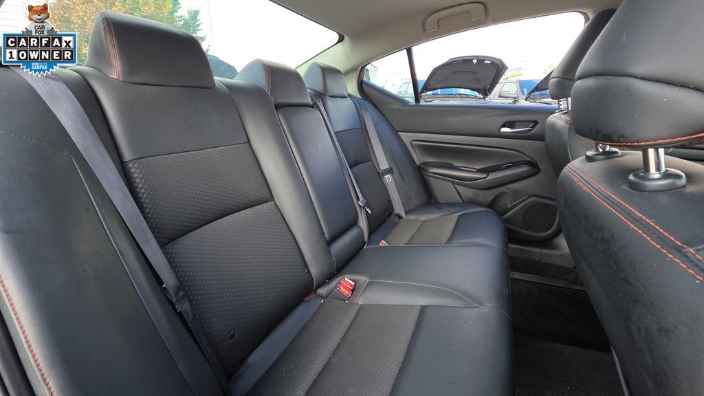 Used 2024 Nissan Altima 2.5 SR FWD image 14