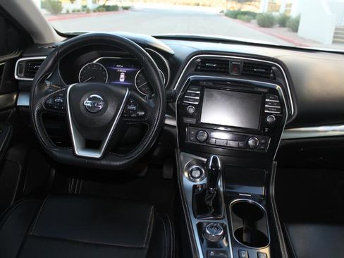 Used 2023 Nissan Maxima SV w/ Floor Mat Group image 18