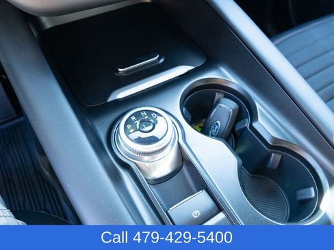 Used 2025 Ford Explorer ST-Line w/ ST-Line Street Pack image 19