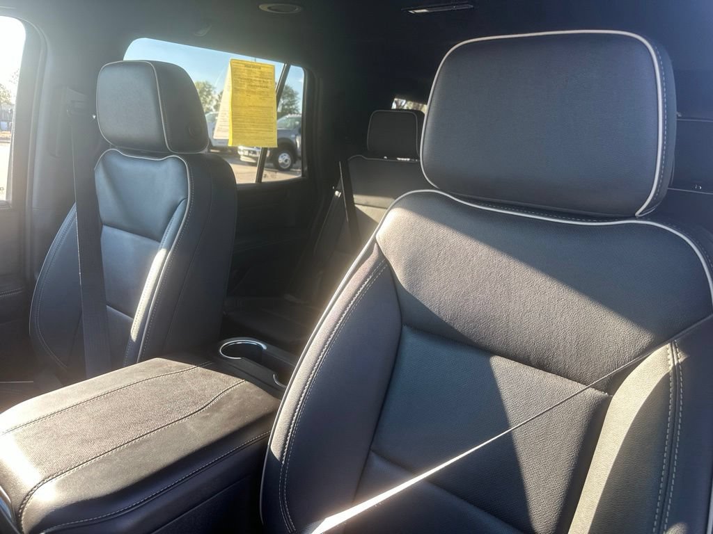 Certified 2025 GMC Yukon Elevation AWD/4WD image 14
