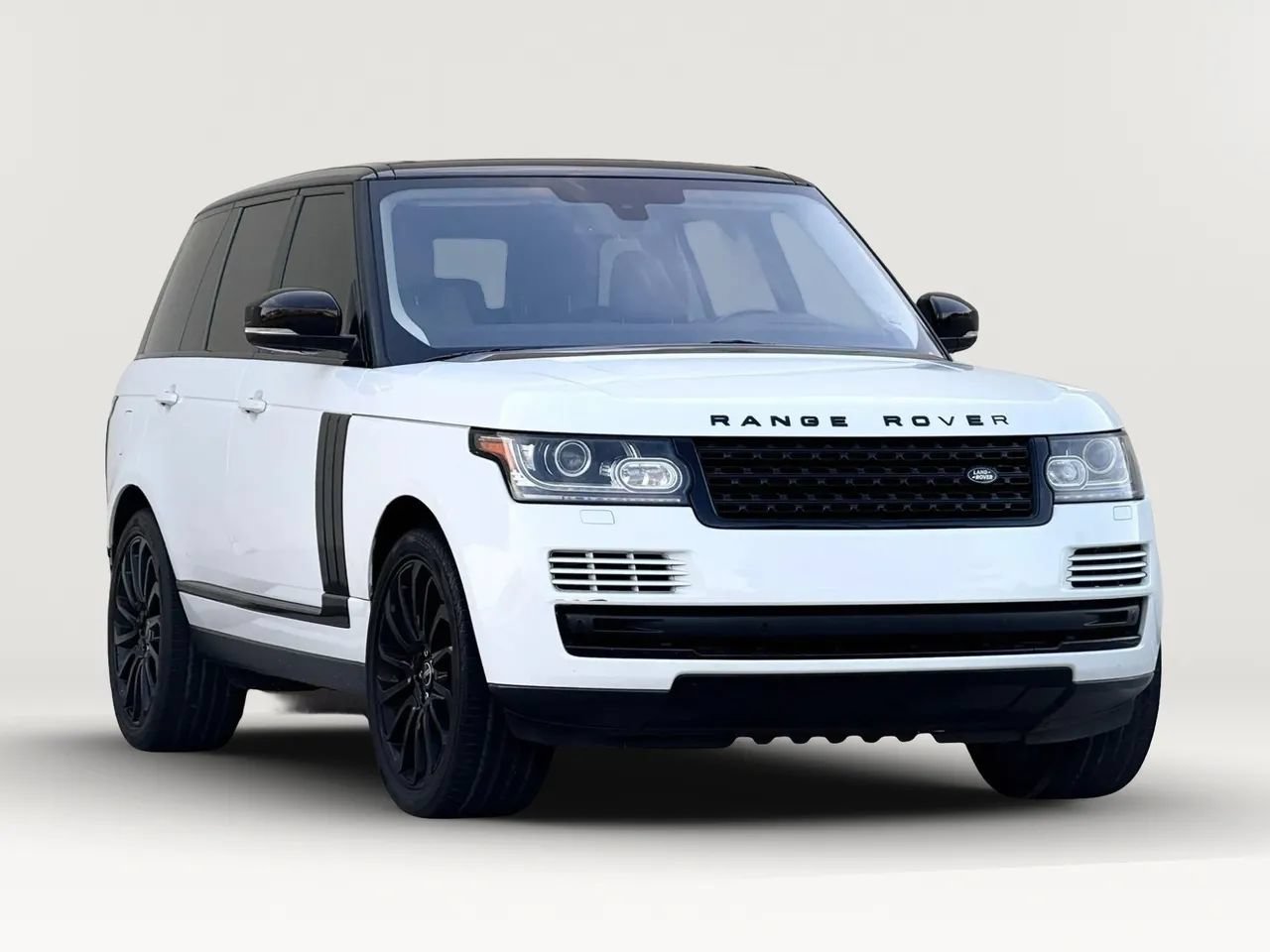 Used 2016 Land Rover Range Rover AWD/4WD image 2