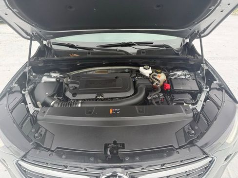 Used 2023 Buick Envision Essence image 18