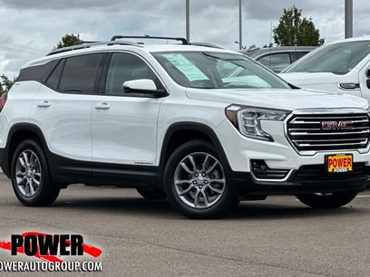 Used 2023 GMC Terrain SLT