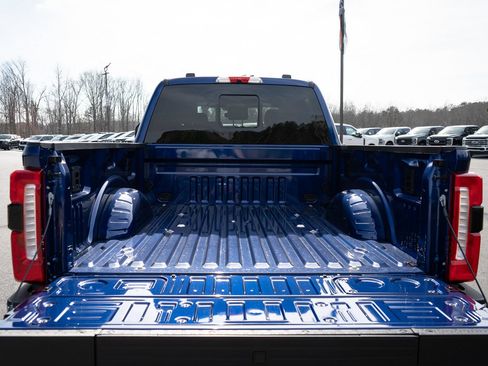 New 2026 Ford F250 Lariat w/ Lariat Premium Package AWD/4WD image 9