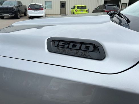 Used 2020 RAM 1500 Sport w/ Night Edition AWD/4WD image 11