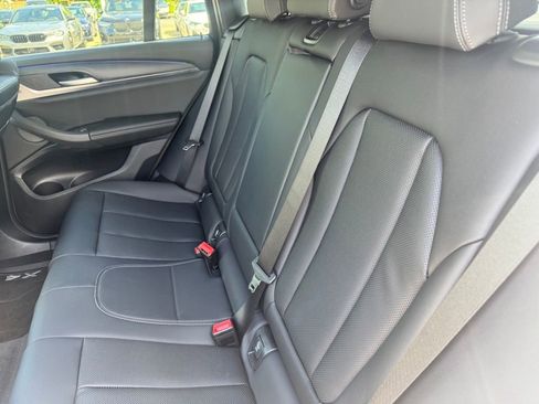 Certified 2023 BMW X4 xDrive30i w/ Premium Package AWD/4WD image 7