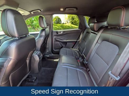 Used 2024 Ford Escape ST-Line w/ Tech Pack #1 AWD/4WD image 33