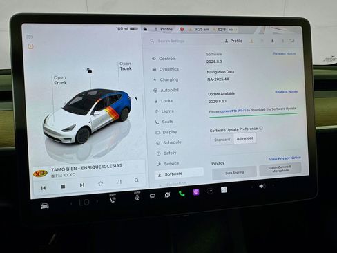 Used 2022 Tesla Model Y Long Range AWD/4WD image 45