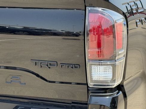 Used 2023 Toyota Tacoma TRD Pro AWD/4WD image 7