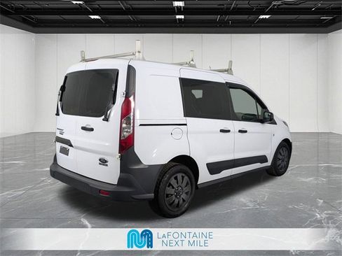 Used 2021 Ford Transit Connect XLT image 5