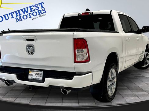 Used 2022 RAM 1500 Big Horn AWD/4WD image 6