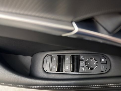 Certified 2024 INFINITI QX60 Luxe image 14