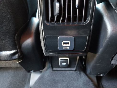 Used 2024 Jeep Compass Limited image 26