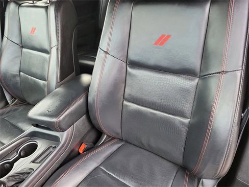 Used 2024 Dodge Durango GT image 11
