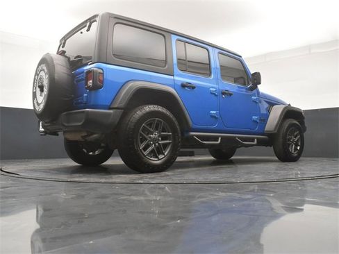 Used 2024 Jeep Wrangler Sport S image 24