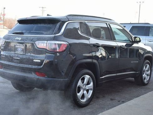 Used 2020 Jeep Compass Latitude AWD/4WD image 6