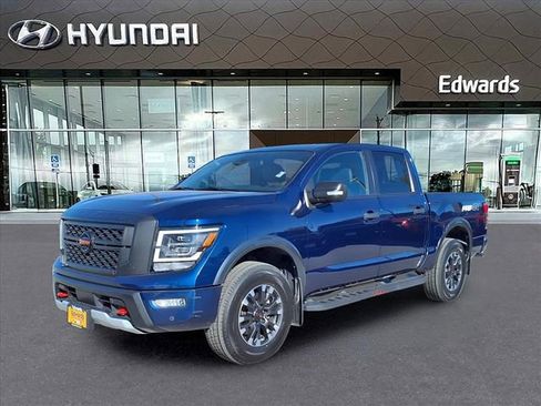 Used 2022 Nissan Titan PRO-4X w/ Pro-4x Convenience Package image 1