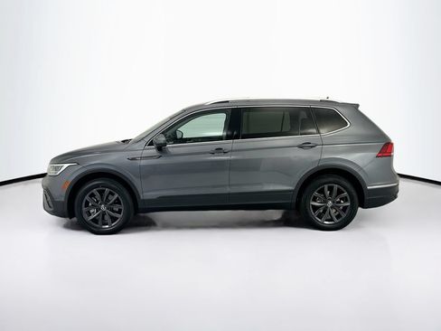 Used 2023 Volkswagen Tiguan SE FWD image 8