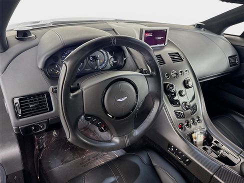 Used 2019 Aston Martin Rapide AMR RWD image 9