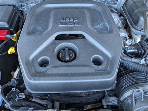 Used 2024 Jeep Wrangler Unlimited Sahara image 47