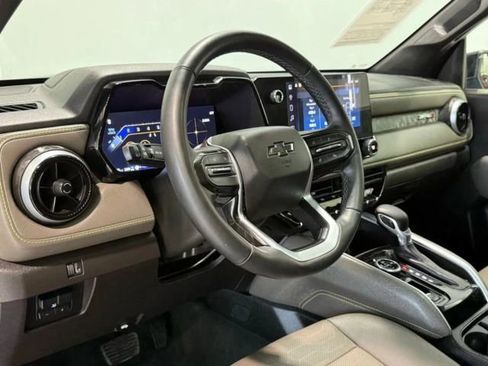 Used 2023 Chevrolet Colorado ZR2 w/ ZR2 Convenience Package III image 13