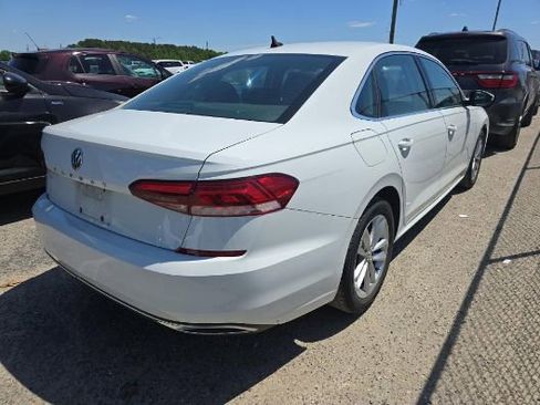 Used 2020 Volkswagen Passat 2.0T SE image 4