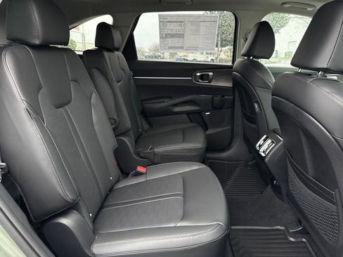 New 2026 Kia Sorento X-Line EX image 12