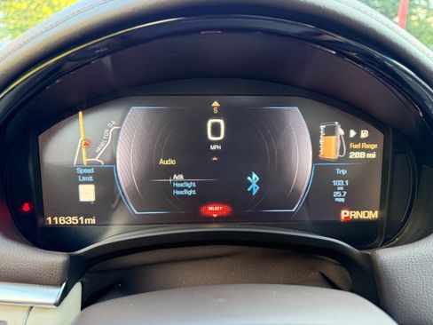 Used 2014 Cadillac XTS Premium FWD image 11