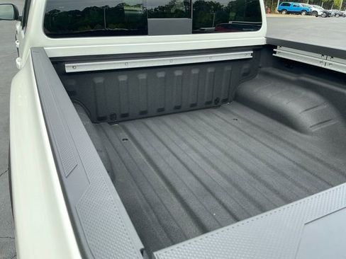 New 2026 Nissan Frontier PRO-4X AWD/4WD image 18