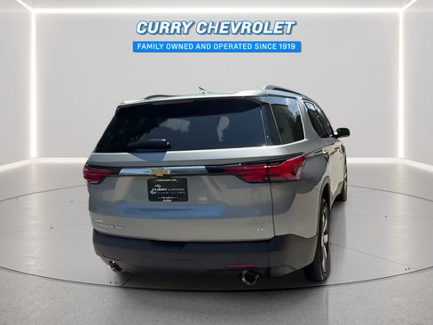 Used 2023 Chevrolet Traverse LT w/ LT Premium Package AWD/4WD image 13