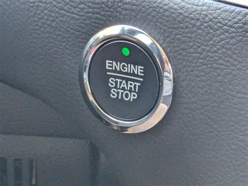 Used 2022 Ford Edge SEL w/ Convenience Package image 37