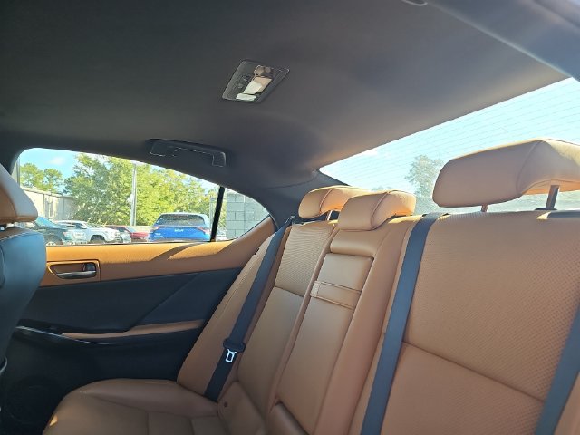 Used 2024 Lexus IS 300 w/ Comfort Package RWD image 13