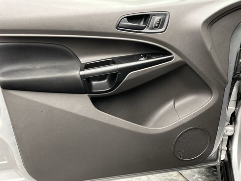 Used 2020 Ford Transit Connect XL image 6