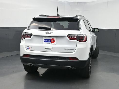 Used 2023 Jeep Compass Limited AWD/4WD image 39