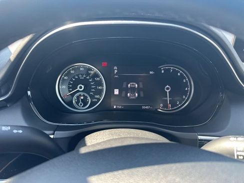 Used 2025 Genesis GV70 2.5T AWD/4WD image 20