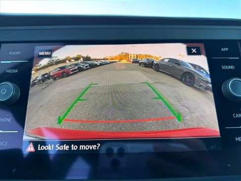 Used 2019 Volkswagen Jetta SEL image 20