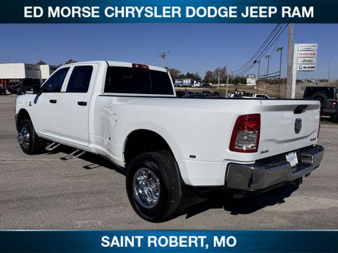 Used 2024 RAM 3500 Tradesman w/ Chrome Appearance Group image 6