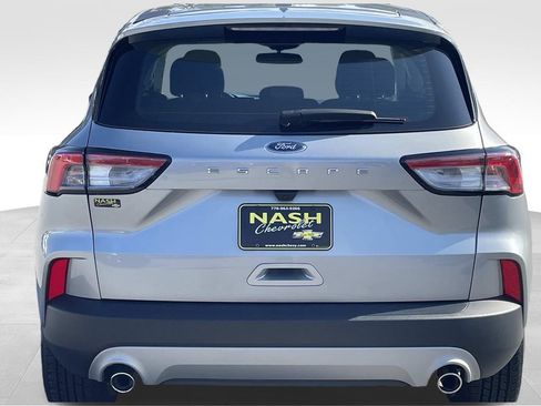 Used 2022 Ford Escape S image 4