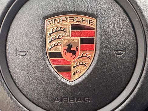 Used 2023 Porsche Panamera 4 Platinum Edition image 25