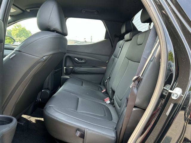 New 2027 Hyundai Santa Cruz SE AWD/4WD image 5